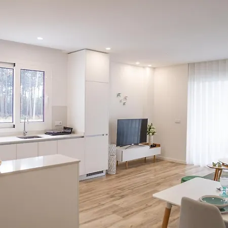 Ocean View 2 Room Apartment *