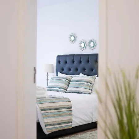 Ocean View 2 Room Apartment נאזרה